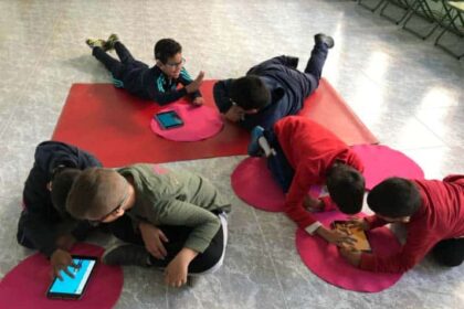 La robótica y la programación llegan a las aulas del colegio La Purísima para niños sordos (Zaragoza) 1